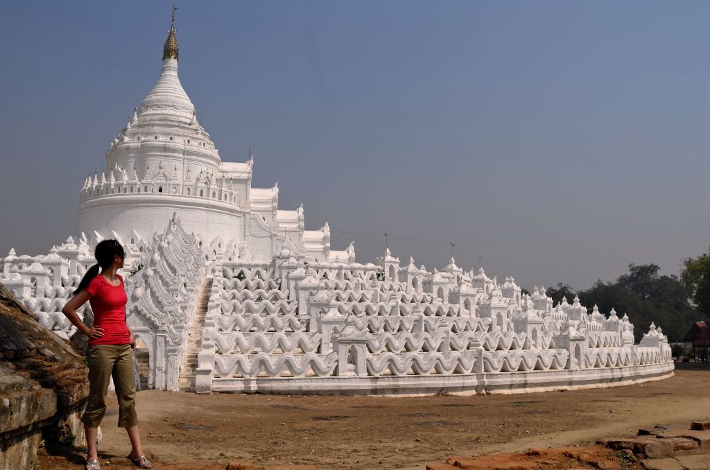 Myanmar: Hsinbyume Pagoda